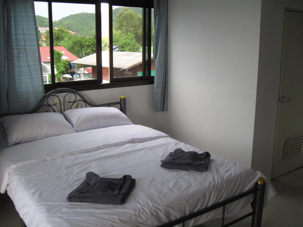 The Friendship Hostel Бофут Стая снимка